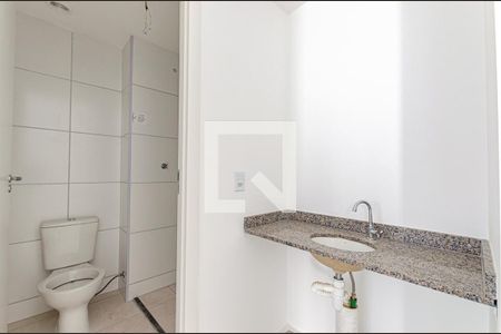 Banheiro de apartamento para alugar com 1 quarto, 36m² em São Lourenço, Niterói