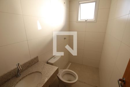 Banheiro da Suíte de apartamento para alugar com 2 quartos, 64m² em Serrinha, Goiânia