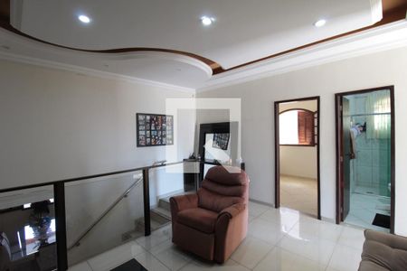 Casa 1 | Sala de TV de casa à venda com 8 quartos, 360m² em Planalto, Belo Horizonte