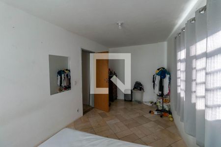 Quarto 1 de casa para alugar com 3 quartos, 112m² em Álvaro Camargos, Belo Horizonte