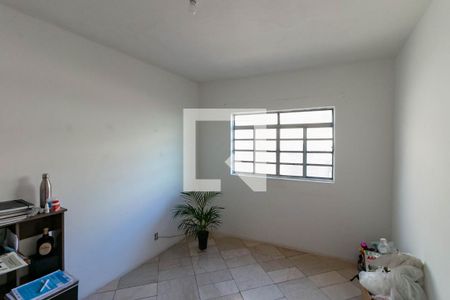 Casa para alugar com 3 quartos, 112m² em Álvaro Camargos, Belo Horizonte