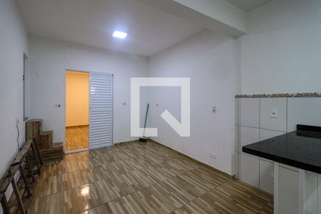 Sala/Cozinha de casa para alugar com 1 quarto, 1500m² em Vila do Castelo, São Paulo