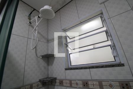 Chuveiro de apartamento para alugar com 1 quarto, 1500m² em Vila do Castelo, São Paulo