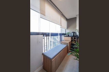 Sacada de apartamento à venda com 2 quartos, 48m² em Centro, Osasco