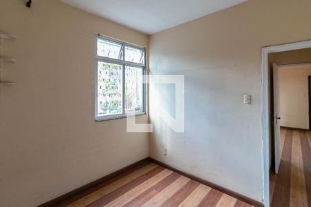 Quarto 1 de apartamento para alugar com 2 quartos, 98m² em Padre Eustáquio, Belo Horizonte