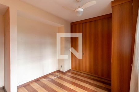 Quarto 2 de apartamento para alugar com 2 quartos, 98m² em Padre Eustáquio, Belo Horizonte