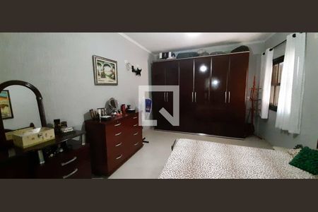 Suíte de casa à venda com 3 quartos, 190m² em Jardim Belmonte, Osasco