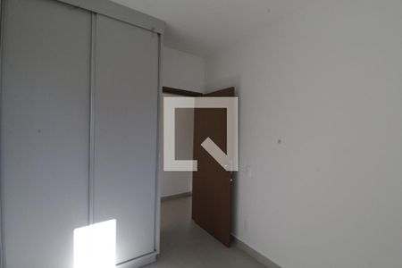 Quarto 1 de apartamento para alugar com 2 quartos, 72m² em Jaraguá, Uberlândia