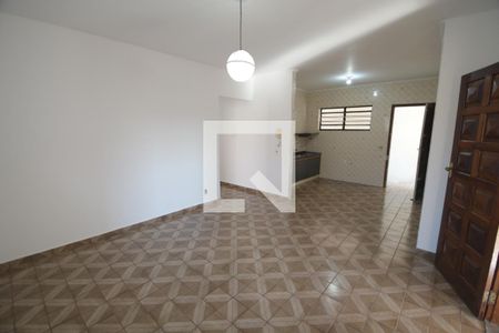 Sala 2 de casa para alugar com 3 quartos, 168m² em Jardim Santa Genebra, Campinas