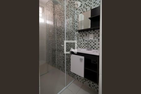 Banheiro de kitnet/studio para alugar com 0 quarto, 36m² em Consolação, São Paulo