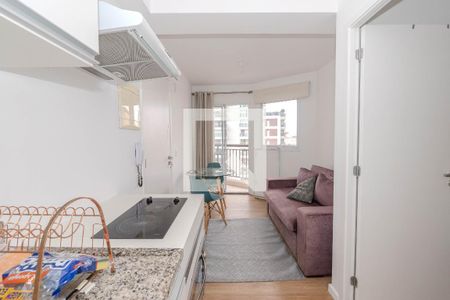 Sala/Cozinha de apartamento para alugar com 1 quarto, 27m² em Consolação, São Paulo