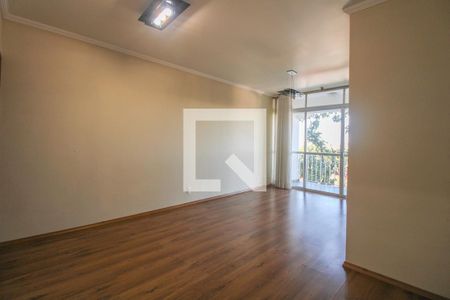 Sala  de apartamento para alugar com 3 quartos, 110m² em Jardim das Paineiras, Campinas