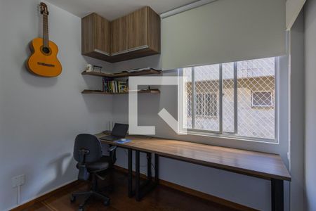 Quarto 1 de apartamento à venda com 3 quartos, 100m² em Santo Antônio, Belo Horizonte