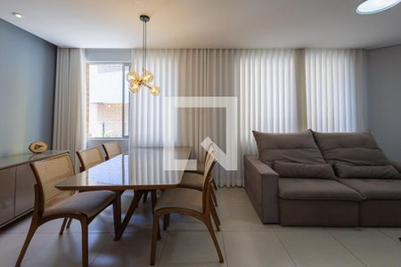 Sala de apartamento à venda com 3 quartos, 100m² em Santo Antônio, Belo Horizonte