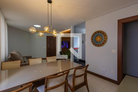 Sala de apartamento à venda com 3 quartos, 100m² em Santo Antônio, Belo Horizonte