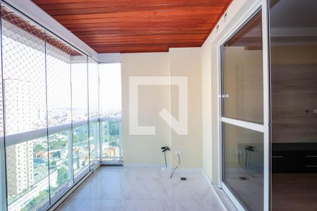 Varanda de apartamento para alugar com 3 quartos, 220m² em Jardim Maria Rosa, Taboão da Serra