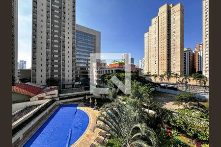 Vista de apartamento à venda com 2 quartos, 99m² em Jardim das Acácias, São Paulo