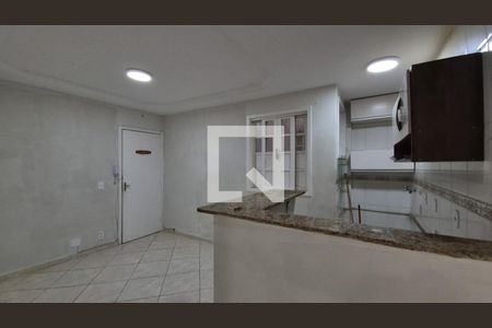 Sala de apartamento para alugar com 2 quartos, 49m² em Recreio dos Bandeirantes, Rio de Janeiro