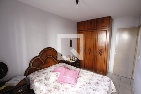 Quarto 2 de apartamento para alugar com 2 quartos, 56m² em Jardim Luz, Goiânia