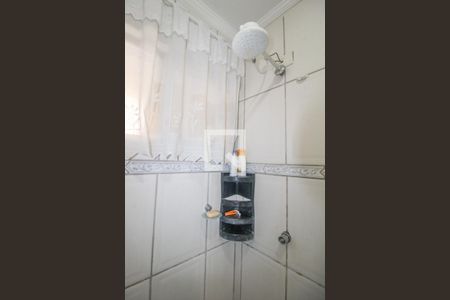 Banheiro de apartamento à venda com 1 quarto, 30m² em Bosque, Campinas