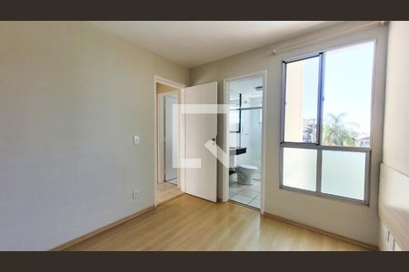 Suite de apartamento à venda com 3 quartos, 64m² em Mansões Santo Antônio, Campinas