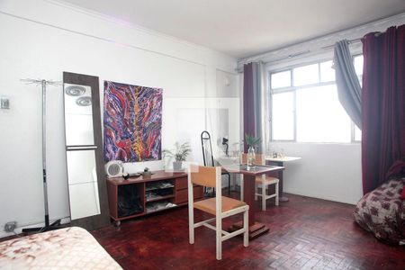 Quarto 1 de apartamento para alugar com 2 quartos, 138m² em Navegantes, Porto Alegre