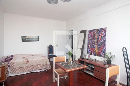 Quarto 1 de apartamento para alugar com 2 quartos, 138m² em São Geraldo, Porto Alegre