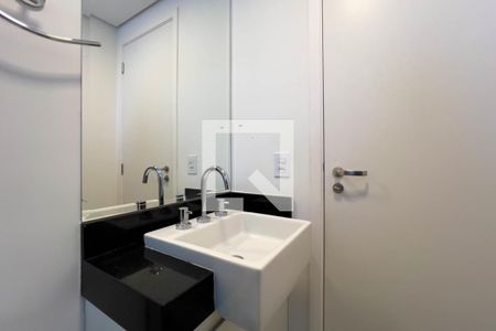 Banheiro de kitnet/studio para alugar com 1 quarto, 23m² em Vila Mariana, São Paulo