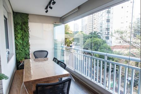 Varanda de apartamento à venda com 2 quartos, 62m² em Vila Mariana, São Paulo