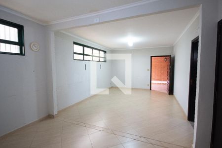 Sala de casa para alugar com 4 quartos, 235m² em Campos Elísios, Ribeirão Preto