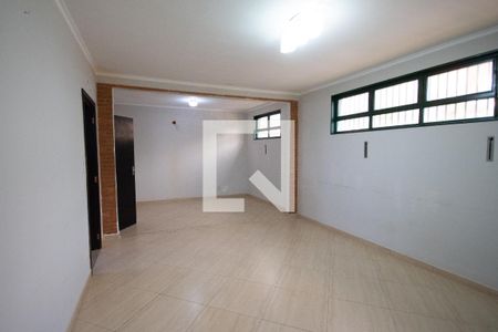 Sala de casa para alugar com 4 quartos, 235m² em Campos Elísios, Ribeirão Preto