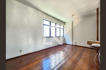 Sala de apartamento à venda com 2 quartos, 80m² em Funcionários, Belo Horizonte