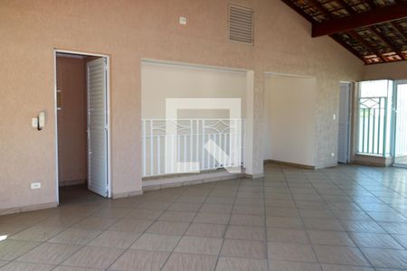 Casa à venda com 516m², 6 quartos e 10 vagas Casa à venda com 516m², 6 quartos e 10 vagasÁrea Gourmet - 3º Piso