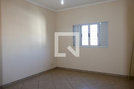 Casa à venda com 516m², 6 quartos e 10 vagas Casa à venda com 516m², 6 quartos e 10 vagasCasa 2 - 2º Piso quarto 2