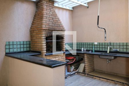 Casa à venda com 516m², 6 quartos e 10 vagas Casa à venda com 516m², 6 quartos e 10 vagasGaragem