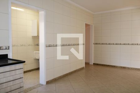 Casa à venda com 516m², 6 quartos e 10 vagas Casa à venda com 516m², 6 quartos e 10 vagasCasa 2 - 2º Piso cozinha