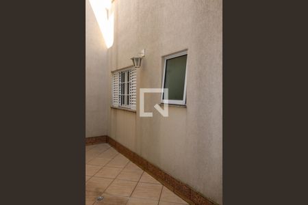 Casa à venda com 516m², 6 quartos e 10 vagas Casa à venda com 516m², 6 quartos e 10 vagasQuintal