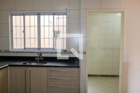 Casa à venda com 516m², 6 quartos e 10 vagas Casa à venda com 516m², 6 quartos e 10 vagasCozinha