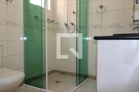 Casa à venda com 516m², 6 quartos e 10 vagas Casa à venda com 516m², 6 quartos e 10 vagasBanheiro da Suíte