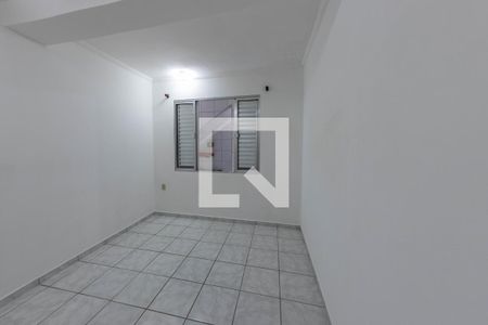 Quarto 2 de casa para alugar com 2 quartos, 79m² em Vila California, São Paulo