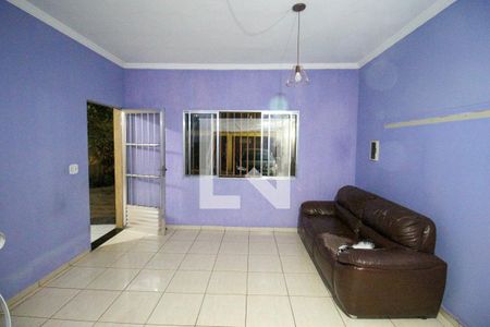 Sala de casa para alugar com 4 quartos, 185m² em Vila Curuçá Velha, São Paulo