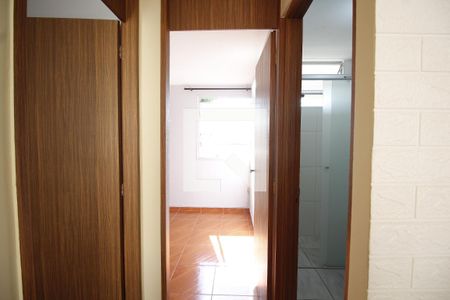 Corredor de apartamento para alugar com 2 quartos, 43m² em Lauzane Paulista, São Paulo
