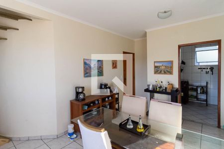 Sala 1 de apartamento à venda com 3 quartos, 93m² em Vila Paquetá, Belo Horizonte