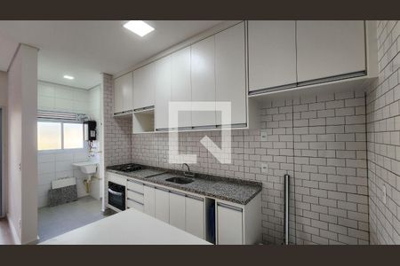 Cozinha e Área de Serviço de apartamento para alugar com 3 quartos, 83m² em Medeiros, Jundiaí