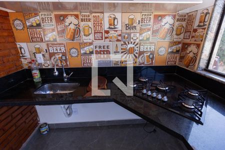 Casa à venda com 330m², 3 quartos e 4 vagas Casa à venda com 330m², 3 quartos e 4 vagasVaranda 2