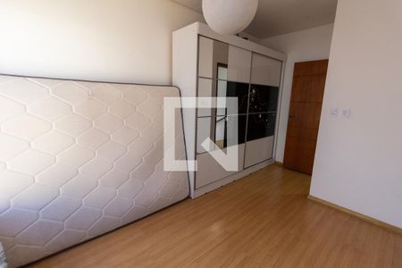 Casa à venda com 330m², 3 quartos e 4 vagas Casa à venda com 330m², 3 quartos e 4 vagasQuarto 2 - suíte
