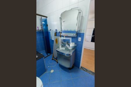 Casa à venda com 330m², 3 quartos e 4 vagas Casa à venda com 330m², 3 quartos e 4 vagasBanheiro 3 (suíte 2)