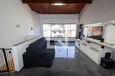 Casa à venda com 330m², 3 quartos e 4 vagas Casa à venda com 330m², 3 quartos e 4 vagasVaranda 1