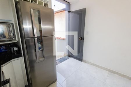 Casa à venda com 330m², 3 quartos e 4 vagas Casa à venda com 330m², 3 quartos e 4 vagasCozinha