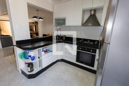 Casa à venda com 330m², 3 quartos e 4 vagas Casa à venda com 330m², 3 quartos e 4 vagasCozinha